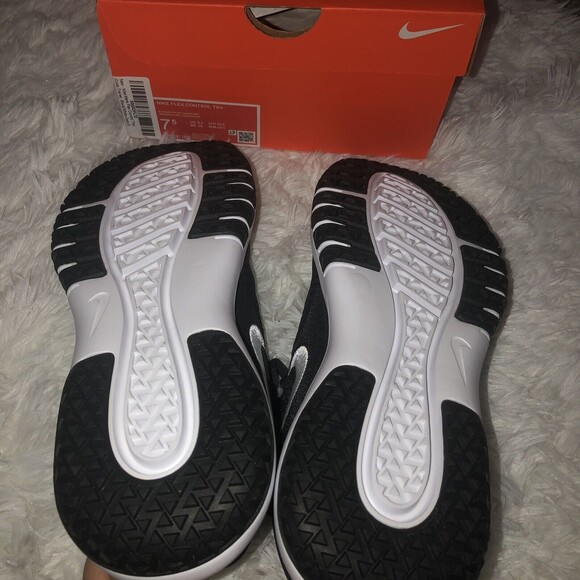 New Nike Men’s Size 7.5 Flex Control TR4 Cross Trainer Black Shoes - Picture 4 of 4